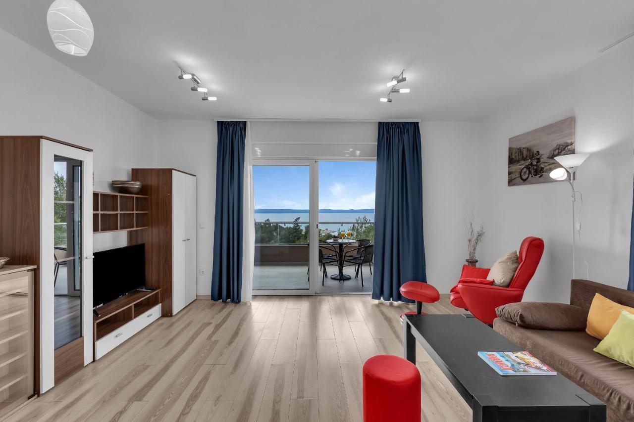 Apartments Lujnovic Makarska Eksteriør bilde